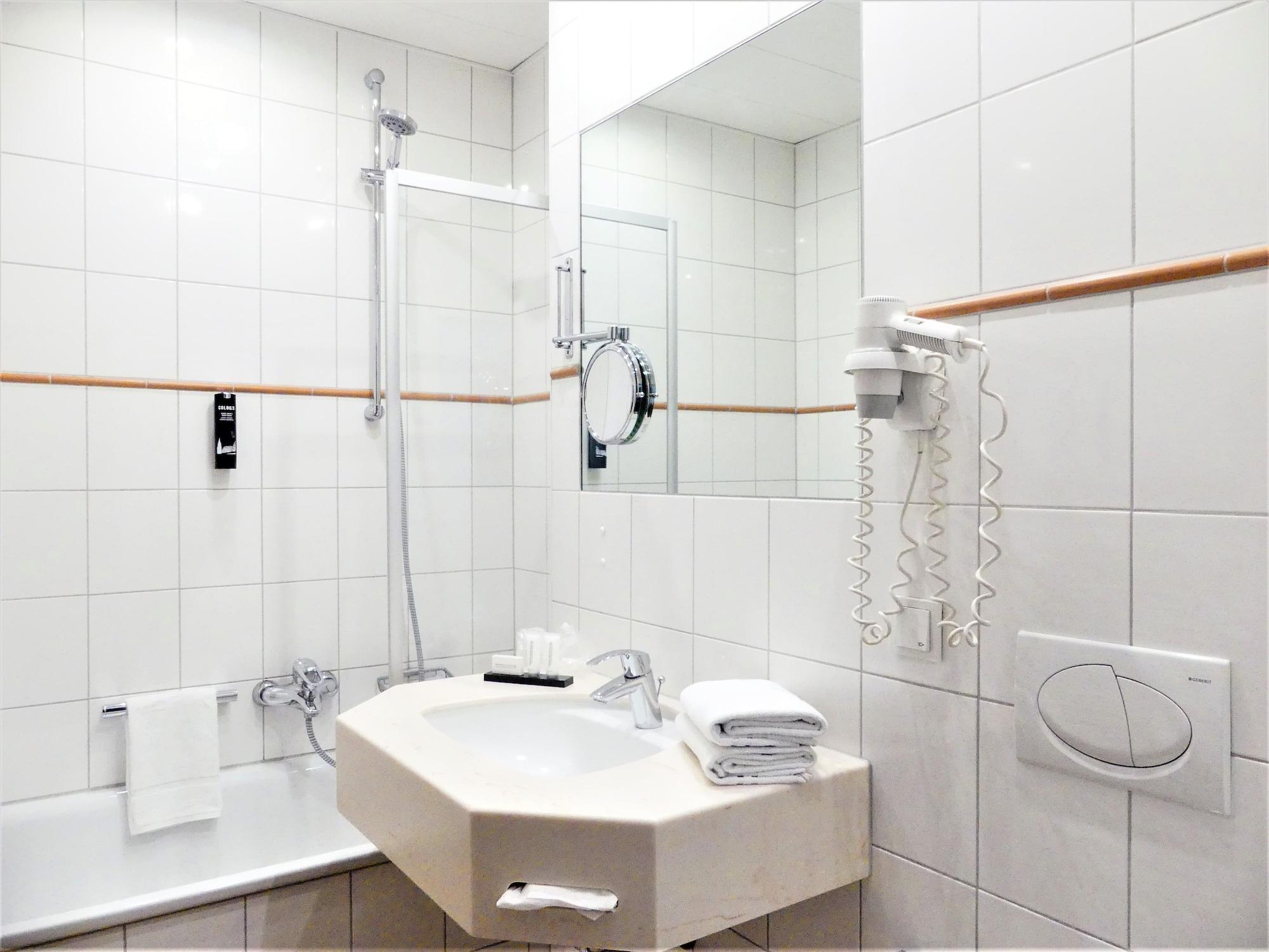 The Ascot Hotel Köln Ngoại thất bức ảnh