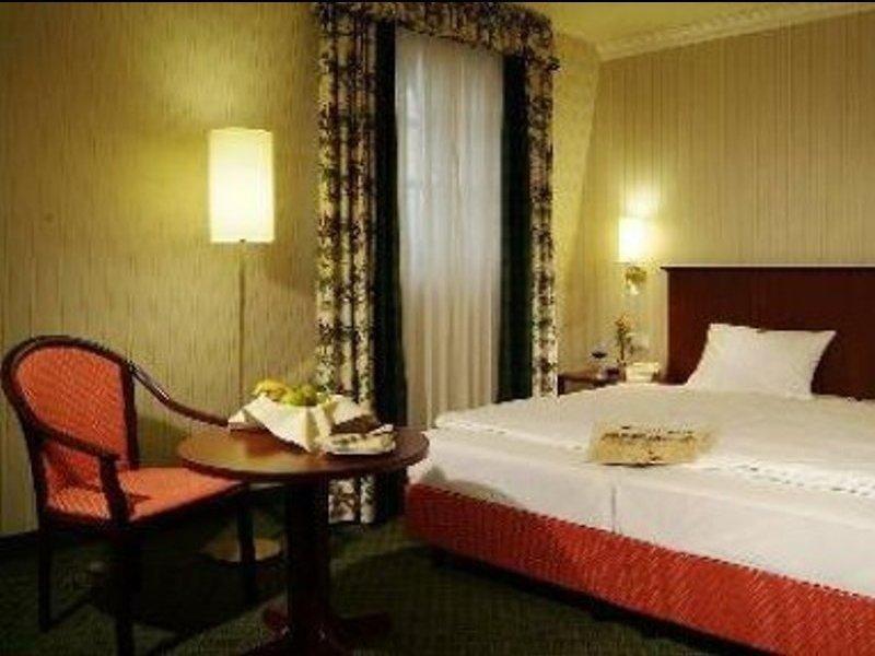 The Ascot Hotel Köln Ngoại thất bức ảnh